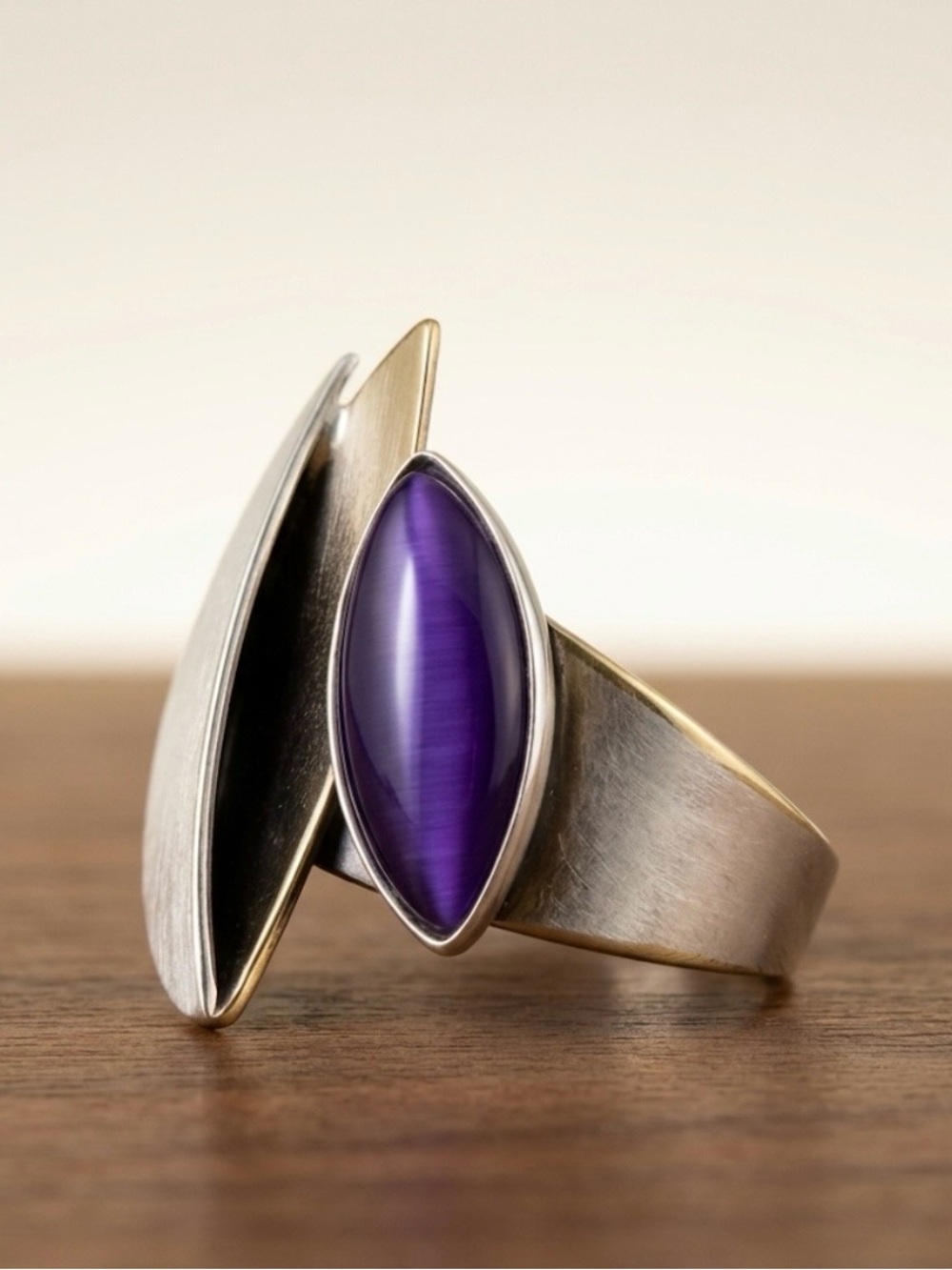 Christophe Poly Vintage Purple Modernist Ring Size 5